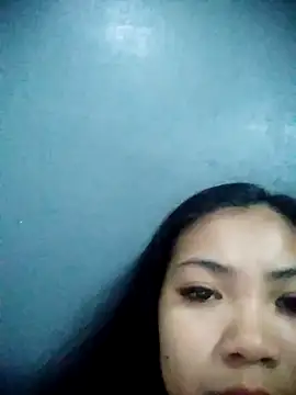 Snapshot of pinay_bellaxx chatting on 09.15.25 pinay bellaxx online show from 09.15.25