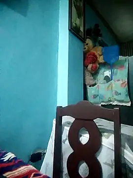 Snapshot of pinay_bellaxx chatting on 09.23.25 pinay bellaxx online show from 09.23.25