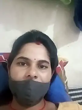 JULEE-740 online show from 10.12.25