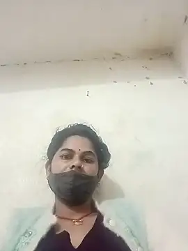 JULEE-740 online show from 12.02.25