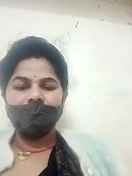 JULEE-740 online show from 12.04.25