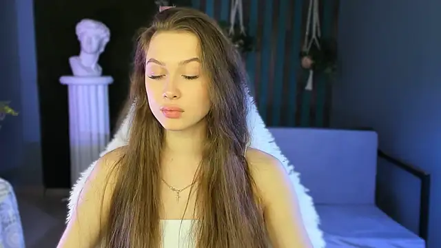 Snapshot of ArielSykes chatting on 10.16.25 ArielSykes online show from 10.16.25