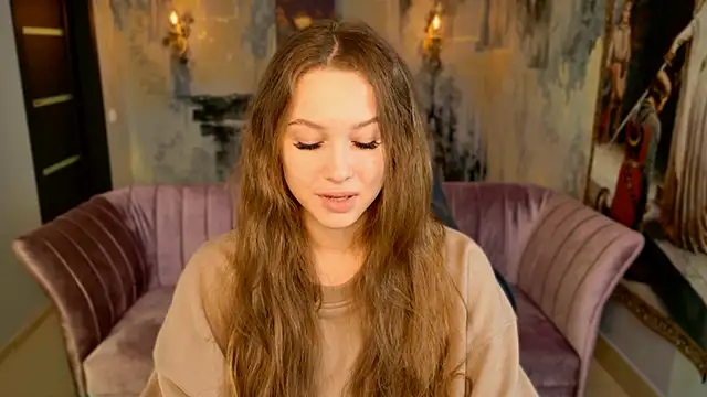 Snapshot of ArielSykes chatting on 10.23.25 ArielSykes online show from 10.23.25