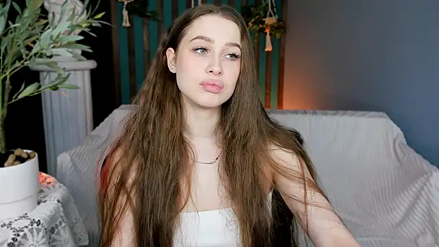 Snapshot of ArielSykes chatting on 05.03.26 ArielSykes online show from 05.03.26