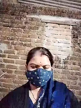 Snapshot of Rajnee33A chatting on 11.02.25 Rajnee33A online show from 11.02.25