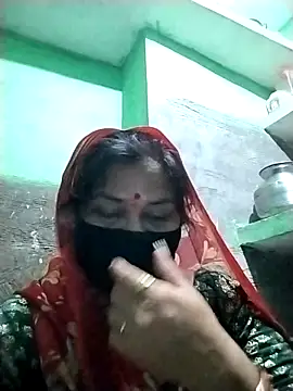 Snapshot of Rajnee33A chatting on 04.14.26 Rajnee33A online show from 04.14.26