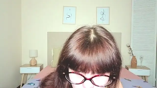 Real nature   online show from 10.17.25