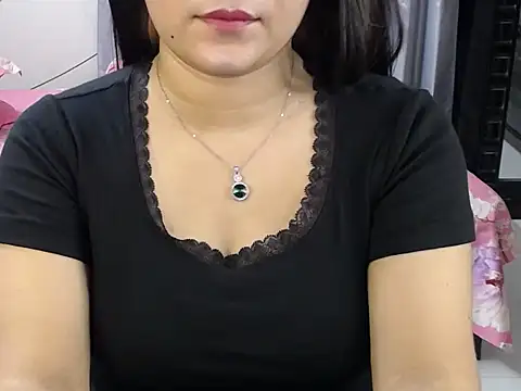 Ridiha Pari online show from 10.28.25