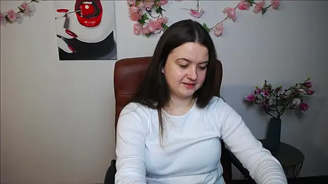 MavkaCute online show from 11.15.25