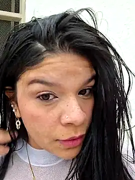 Eiimy pretty online show from 10.04.25