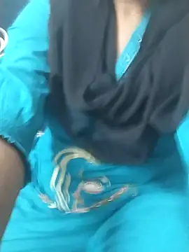 Snapshot of Hotcupale345 chatting on 02.18.26 Hotcupale345 online show from 02.18.26