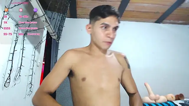 Angel latinboy online show from 11.12.25