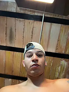 Angel latinboy online show from 04.13.26