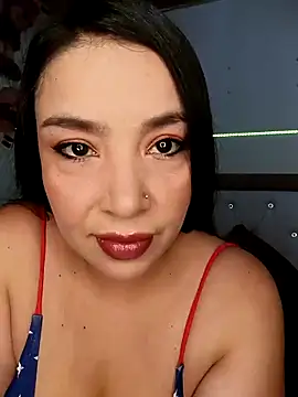 Snapshot of Anahibella chatting on 10.01.25 Anahibella online show from 10.01.25