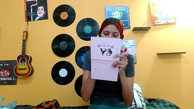 skinnyverus18 online show from 10.06.25