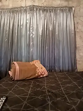 Snapshot of small_D94 chatting on 02.18.26 small D94 online show from 02.18.26