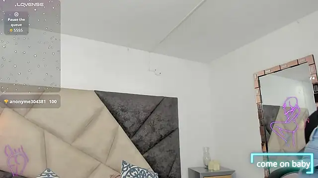 SaraWagner  online show from 11.14.25