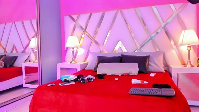 JadeeKhan online show from 10.24.25