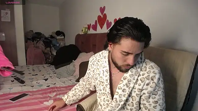 couple love12 online show from 09.21.25