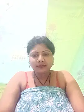 Snapshot of Apkisona8 chatting on 09.29.25 Apkisona8 online show from 09.29.25