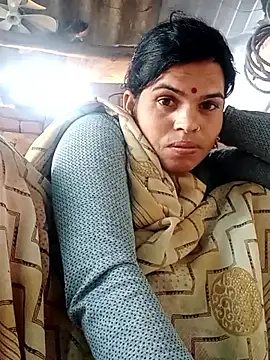 Snapshot of Soniya_pandit chatting on 04.19.26 Soniya pandit online show from 04.19.26