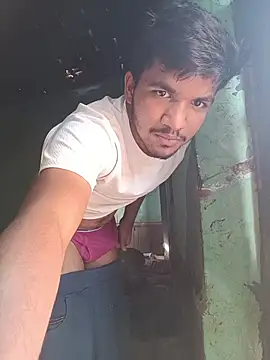 Snapshot of sexofbro chatting on 02.13.26 sexofbro online show from 02.13.26