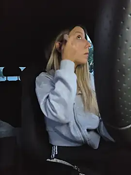 PetiteSecrets online show from 11.14.25