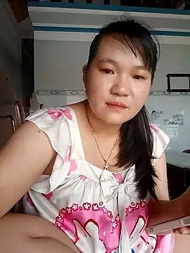  Babyrose  online show from 10.15.25