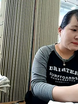  Babyrose  online show from 10.21.25