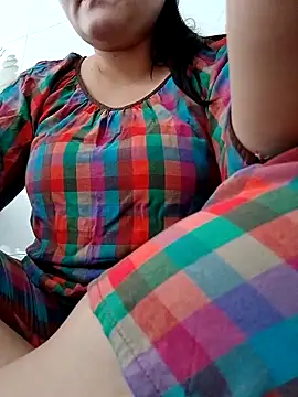Snapshot of _Babyrose_ chatting on 04.21.26 Babyrose online show from 04.21.26
