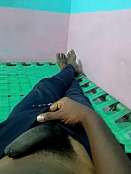 Snapshot of dolphiinn chatting on 10.04.25 dolphiinn online show from 10.04.25