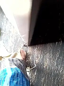 Snapshot of dolphiinn chatting on 10.19.25 dolphiinn online show from 10.19.25