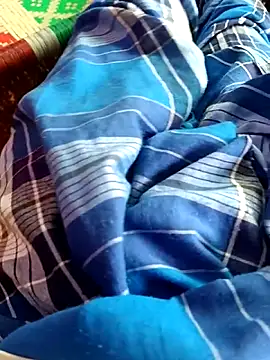 Snapshot of dolphiinn chatting on 11.14.25 dolphiinn online show from 11.14.25