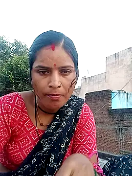 Snapshot of Mohini-xx chatting on 09.15.25 Mohini-xx online show from 09.15.25