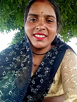 Snapshot of Mohini-xx chatting on 09.18.25 Mohini-xx online show from 09.18.25