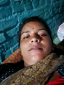 Snapshot of Mohini-xx chatting on 10.19.25 Mohini-xx online show from 10.19.25