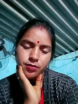 Snapshot of Mohini-xx chatting on 11.09.25 Mohini-xx online show from 11.09.25