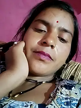 Snapshot of Mohini-xx chatting on 11.15.25 Mohini-xx online show from 11.15.25