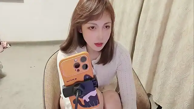 Snapshot of Shi_luo2025 chatting on 03.05.26 Shi luo2025 online show from 03.05.26