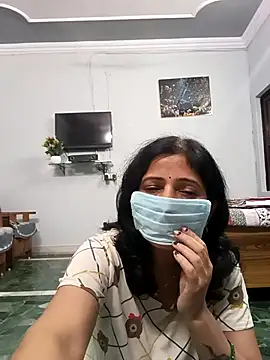 BITEXBABYlove online show from 10.31.25