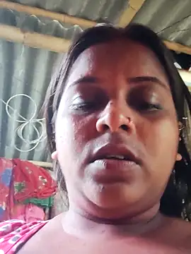 Hot-Show2 online show from 10.04.25