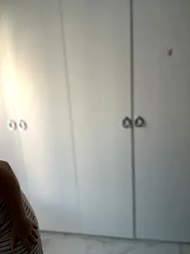 Snapshot of TenderLaGlamor chatting on 10.07.25 TenderLaGlamor online show from 10.07.25