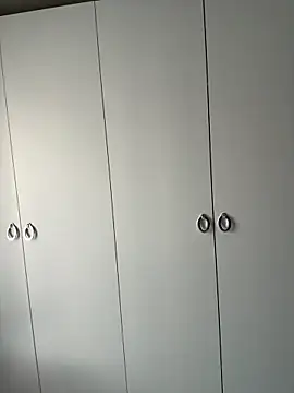 TenderLaGlamor online show from 11.13.25