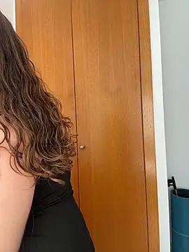 TenderLaGlamor online show from 02.26.26