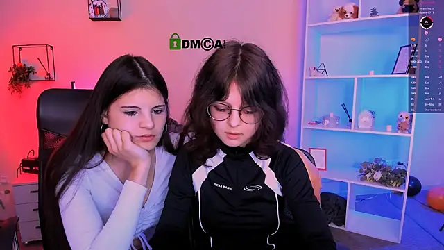 lizzie boom online show from 11.08.25