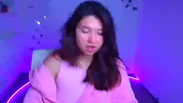 Snapshot of Sandra_Curly chatting on 09.22.25 Sandra Curly online show from 09.22.25