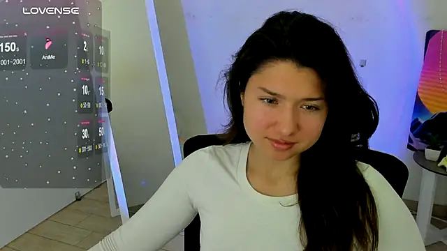 Snapshot of Sandra_Curly chatting on 10.11.25 Sandra Curly online show from 10.11.25