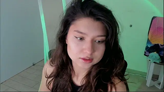 Sandra Curly online show from 12.03.25