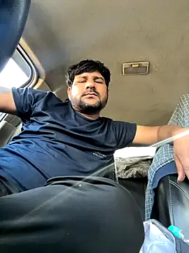 Snapshot of DeepakFucker01 chatting on 11.14.25 DeepakFucker01 online show from 11.14.25