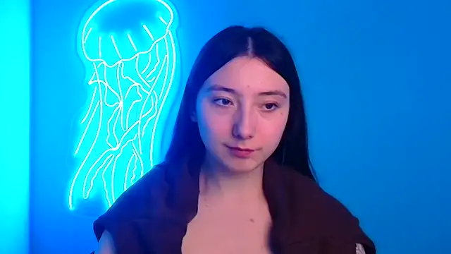 Snapshot of ScarlettVibe_ chatting on 10.06.25 ScarlettVibe online show from 10.06.25